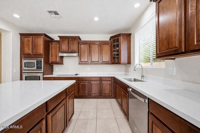 9114 W WHITE FEATHER Lane, Peoria, AZ 85383