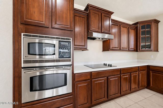 9114 W WHITE FEATHER Lane, Peoria, AZ 85383