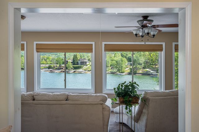327 Chatuge Village Circle, Hayesville, NC 28904