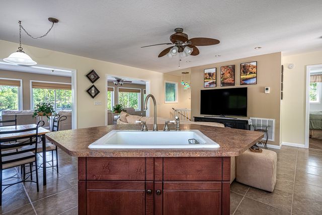 327 Chatuge Village Circle, Hayesville, NC 28904
