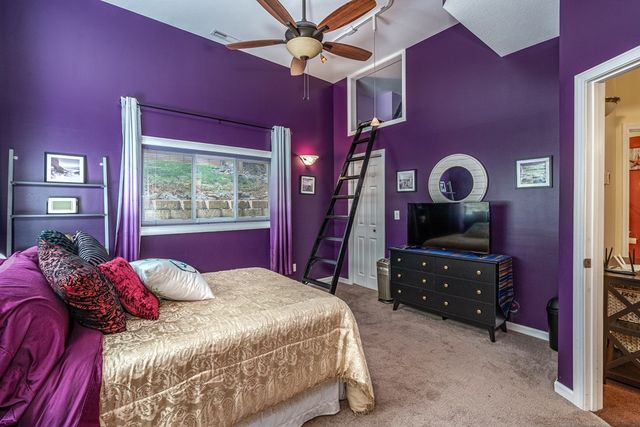 327 Chatuge Village Circle, Hayesville, NC 28904