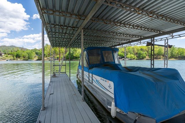 327 Chatuge Village Circle, Hayesville, NC 28904