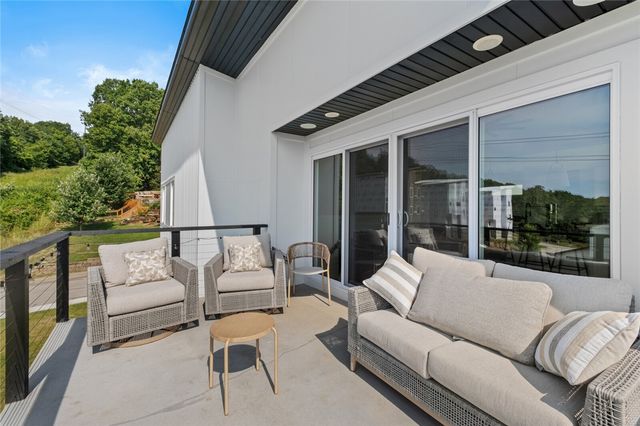 1694 Acacia, Fayetteville, AR 72701