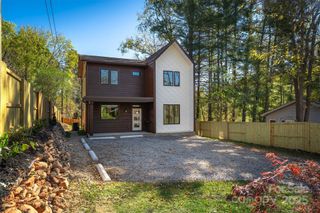 119 N Bear Creek Road, Asheville, NC 28806