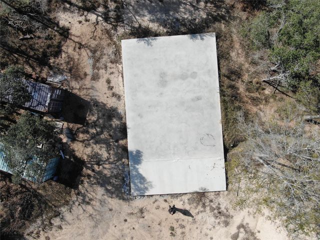 1044 Reeves Road, Garwood, TX 77442