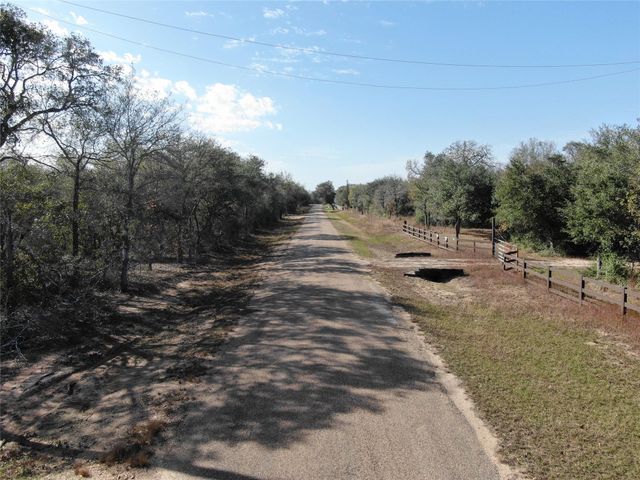 1044 Reeves Road, Garwood, TX 77442