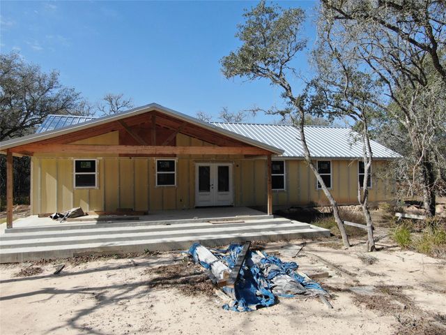 1044 Reeves Road, Garwood, TX 77442