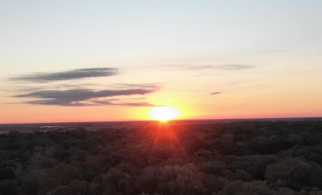 1044 Reeves Road, Garwood, TX 77442