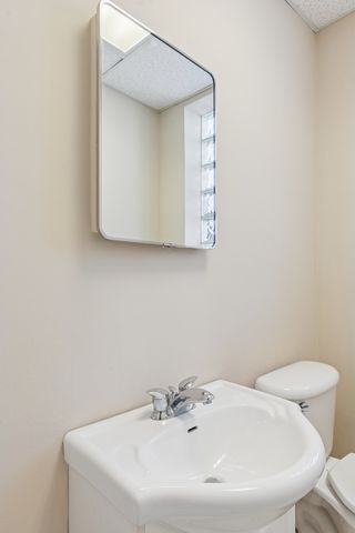 6514 W Higgins Avenue, Chicago, IL 60656