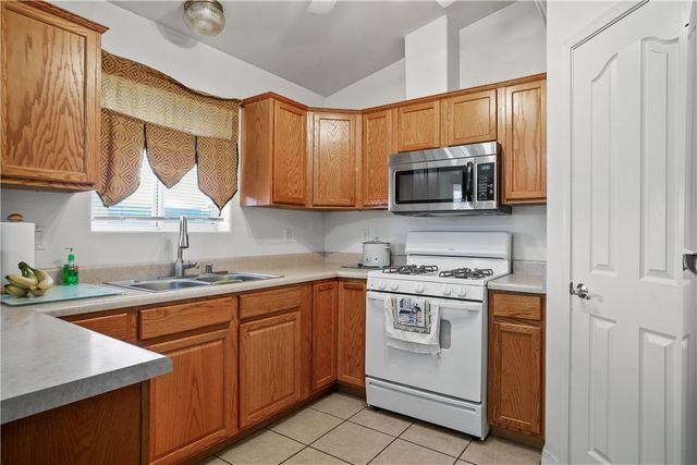 3674 Heather Avenue, Kingman, AZ 86401