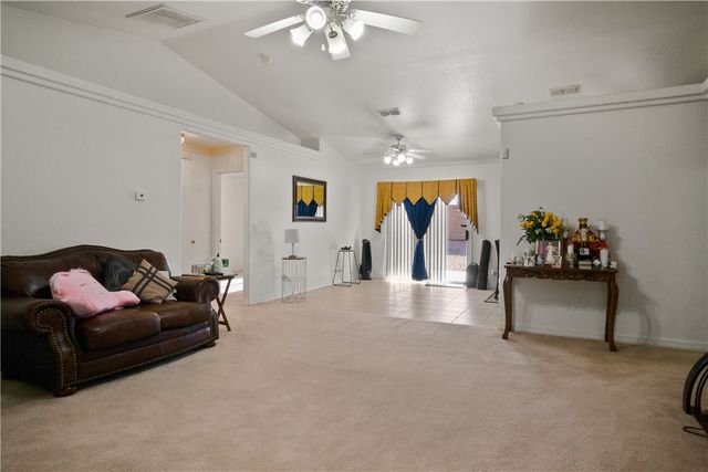 3674 Heather Avenue, Kingman, AZ 86401