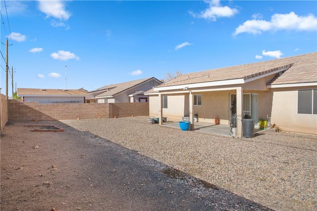 3674 Heather Avenue, Kingman, AZ 86401