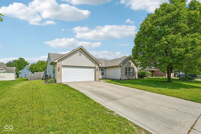 872 Franklin Lakes Boulevard, Franklin, IN 46131