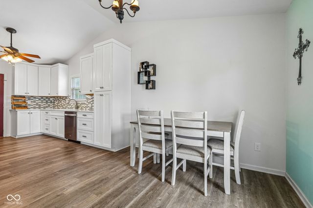 872 Franklin Lakes Boulevard, Franklin, IN 46131