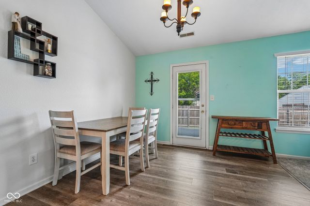 872 Franklin Lakes Boulevard, Franklin, IN 46131