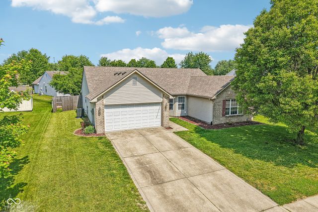872 Franklin Lakes Boulevard, Franklin, IN 46131