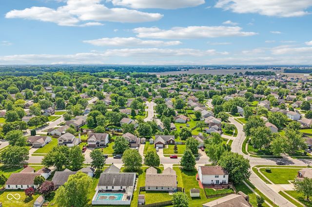 872 Franklin Lakes Boulevard, Franklin, IN 46131