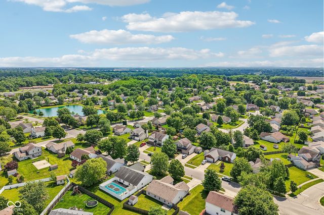 872 Franklin Lakes Boulevard, Franklin, IN 46131