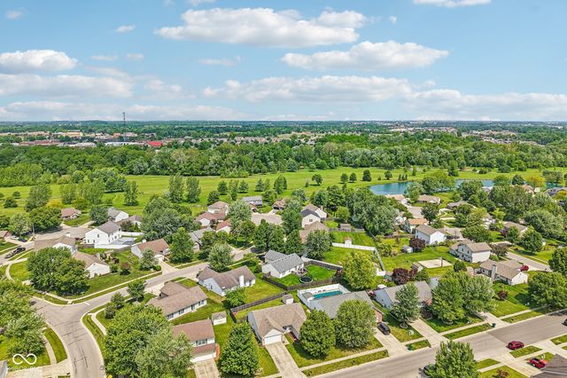 872 Franklin Lakes Boulevard, Franklin, IN 46131