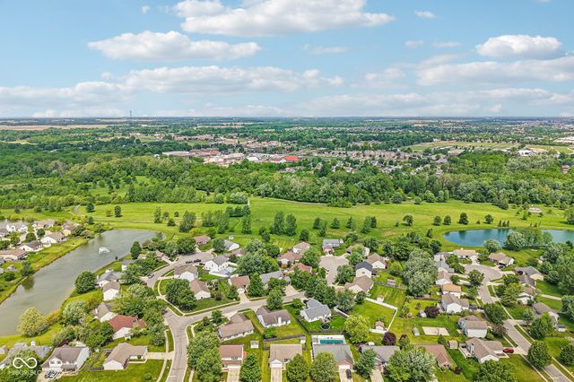 872 Franklin Lakes Boulevard, Franklin, IN 46131