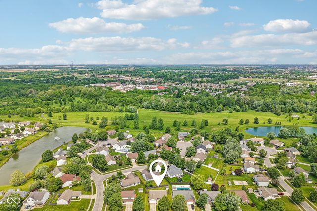 872 Franklin Lakes Boulevard, Franklin, IN 46131