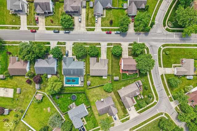 872 Franklin Lakes Boulevard, Franklin, IN 46131