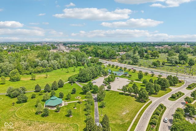 872 Franklin Lakes Boulevard, Franklin, IN 46131