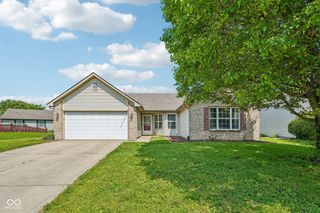 872 Franklin Lakes Boulevard, Franklin, IN 46131