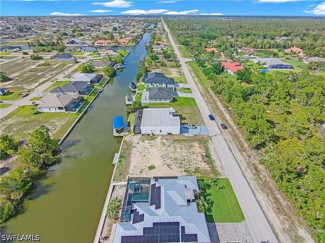 2800 Old Burnt Store RD N, Cape Coral, FL 33993
