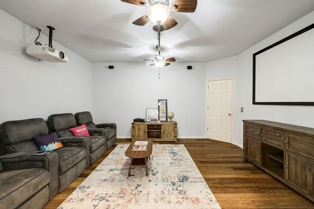 3803 Spyglass CV, Round Rock, TX 78664