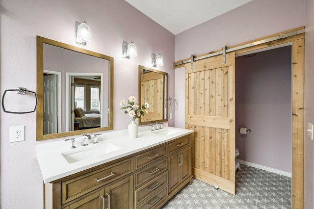 3803 Spyglass CV, Round Rock, TX 78664