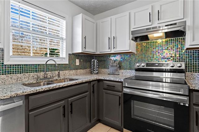 392 4th Street, Forest Park, GA 30297