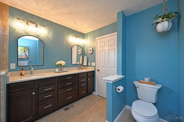 6797 Sugarberry Knoll, Liberty Twp, OH 45011