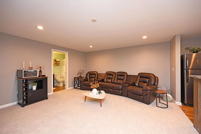 6797 Sugarberry Knoll, Liberty Twp, OH 45011