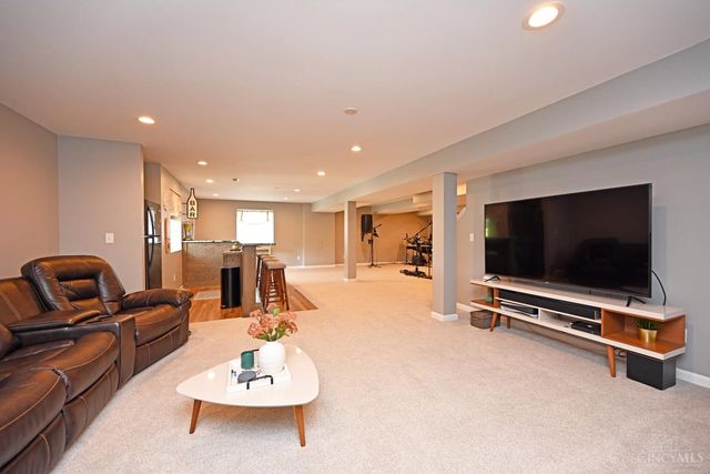 6797 Sugarberry Knoll, Liberty Twp, OH 45011