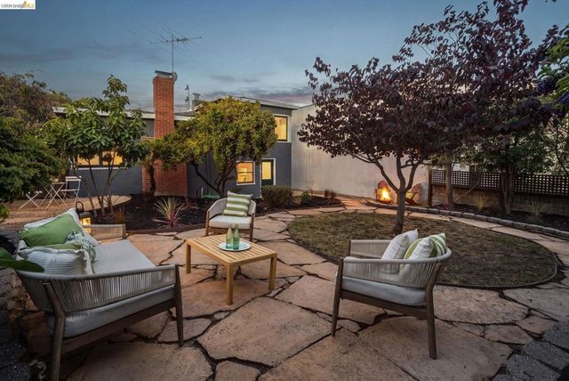 557 Lexington Ave, El Cerrito, CA 94530