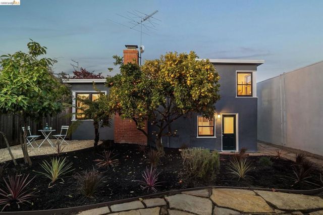 557 Lexington Ave, El Cerrito, CA 94530
