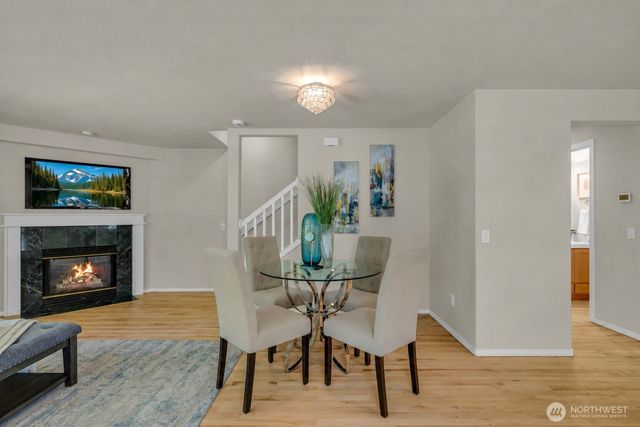 4720 Interlake Avenue N, Seattle, WA 98103