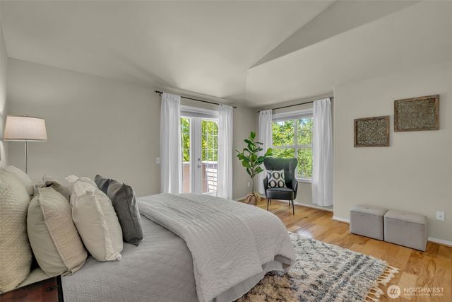 4720 Interlake Avenue N, Seattle, WA 98103