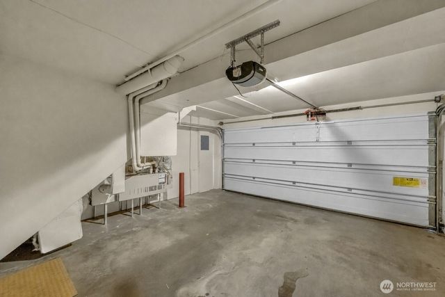 4720 Interlake Avenue N, Seattle, WA 98103