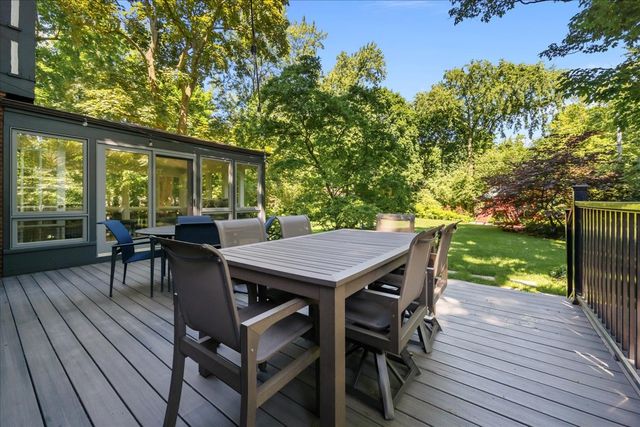 1620 Ravine Terrace, Highland Park, IL 60035
