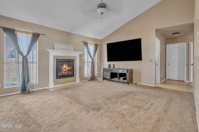 9441 LOUVRE Drive, El Paso, TX 79907