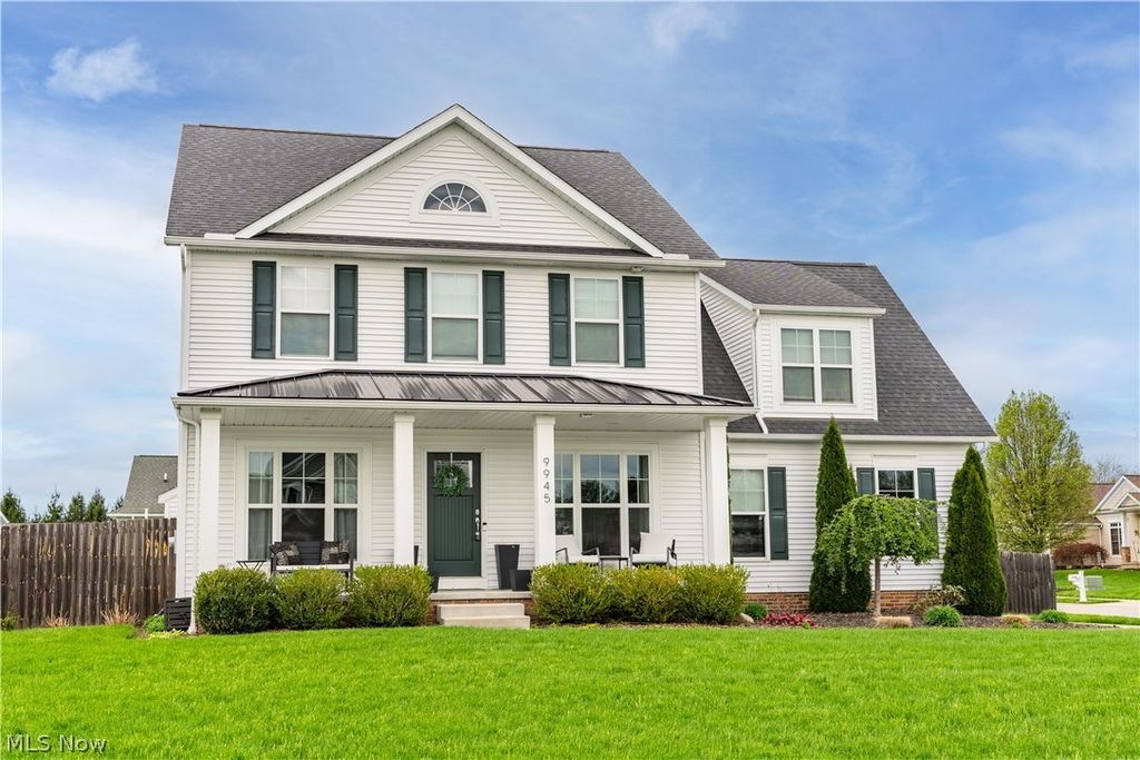9945 Guardian Circle NW, North Canton, OH 44720