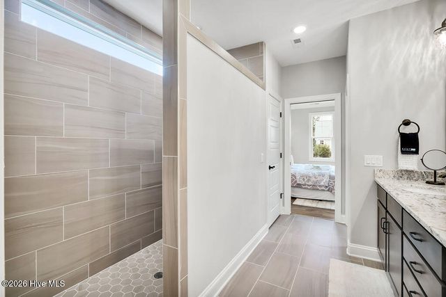 7370 Foxbriar Drive, Leland, NC 28451