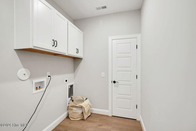 7370 Foxbriar Drive, Leland, NC 28451