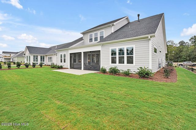 7370 Foxbriar Drive, Leland, NC 28451