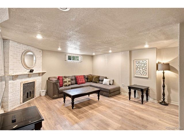 2107 Wyoming Ave, Pueblo, CO 81004