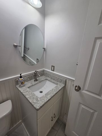 9 Adams St. 10, Easton, MA 02375