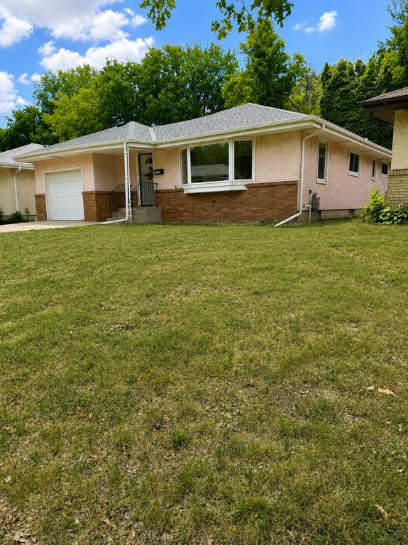 1600 Suburban Avenue, Saint Paul, MN 55106 — photo 2
