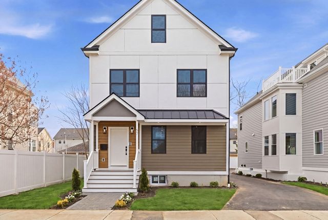 57 Myrtle St, Medford, MA 02155